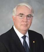 Mr. Lee Angus Dehihns III