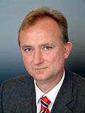 Dr. Lars Nevian