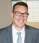 Harry R Yelton III