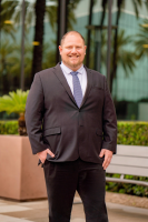 Kevin L VandenBroeke