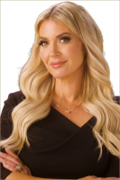 Kristen Ashleigh Holstrom