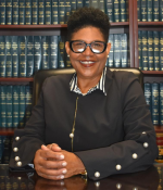 Linda A Lindsey, Esq.