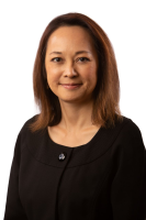 Quynhvi Buu (Vee) Sotelo, Esq.