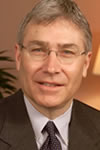 Stanley J Weinberger