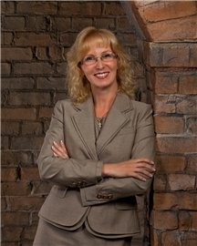 Lizette B. Sundvick (Henderson, Nevada)
